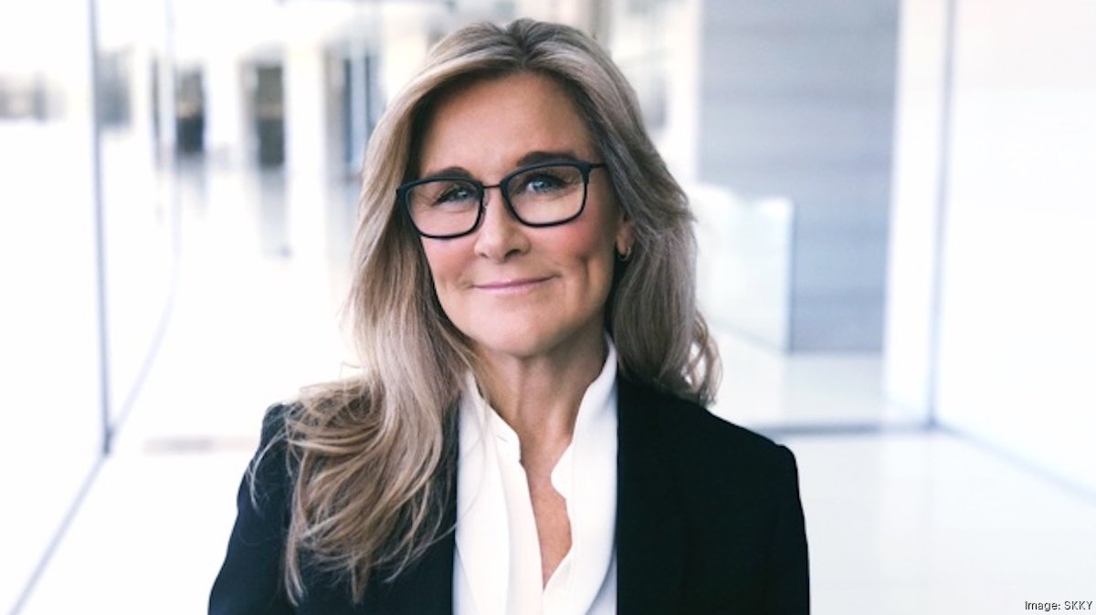 Angela Ahrendts